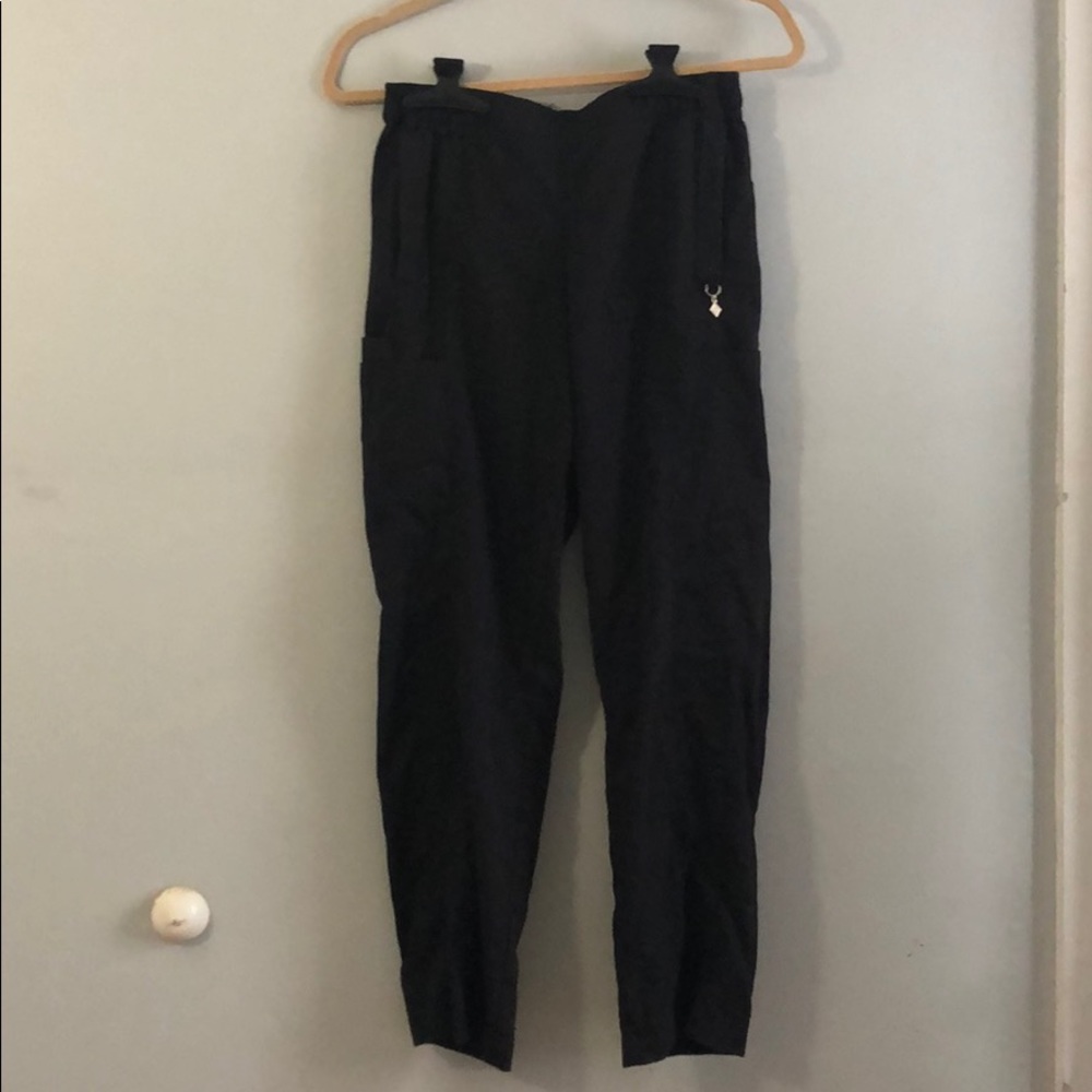 Women’s Vera Bradley scrub bottoms